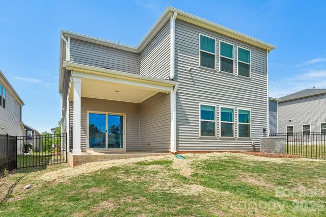 11912 Red Leaf Drive, Charlotte, NC 28215