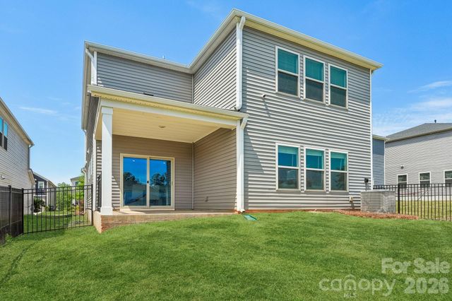 11912 Red Leaf Drive, Charlotte, NC 28215