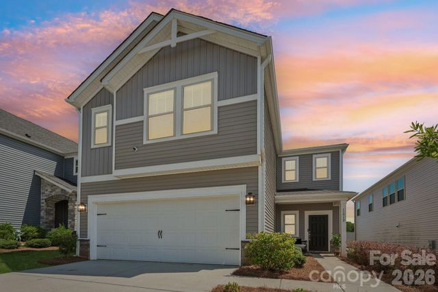 11912 Red Leaf Drive, Charlotte, NC 28215