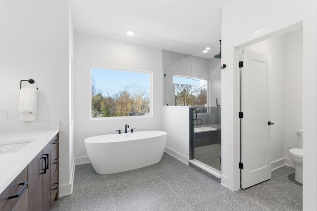 1228 Preston Dr, Nashville, TN 37206