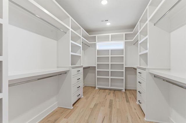 1228 Preston Dr, Nashville, TN 37206