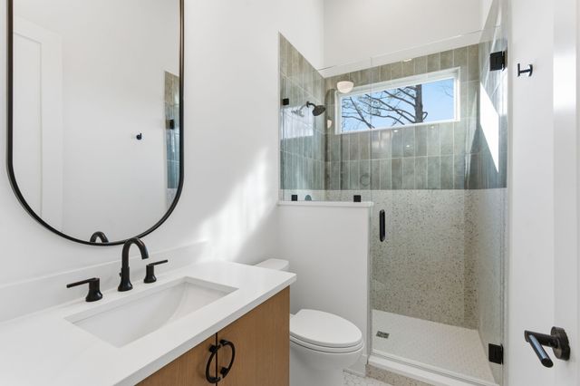 1228 Preston Dr, Nashville, TN 37206