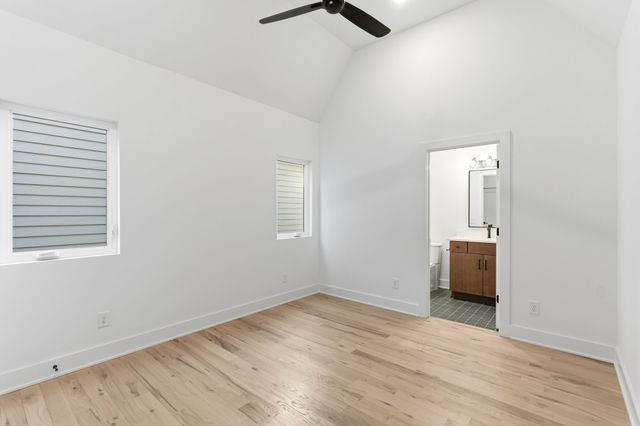 1228 Preston Dr, Nashville, TN 37206