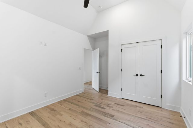 1228 Preston Dr, Nashville, TN 37206