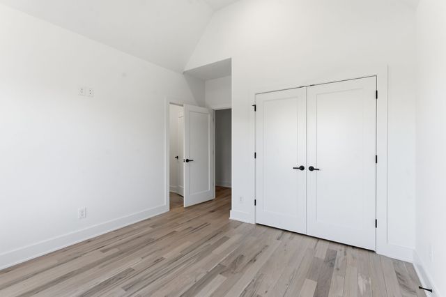 1228 Preston Dr, Nashville, TN 37206