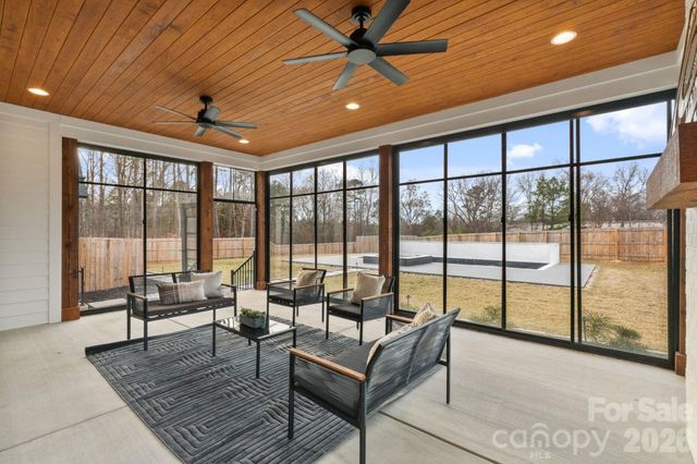 7114 Asbury Village Lane, Huntersville, NC 28078