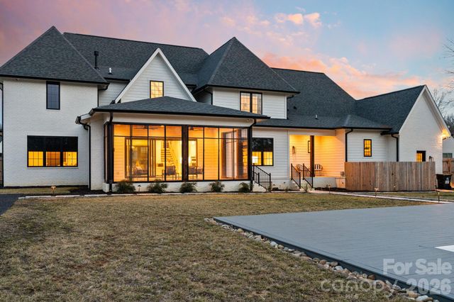 7114 Asbury Village Lane, Huntersville, NC 28078