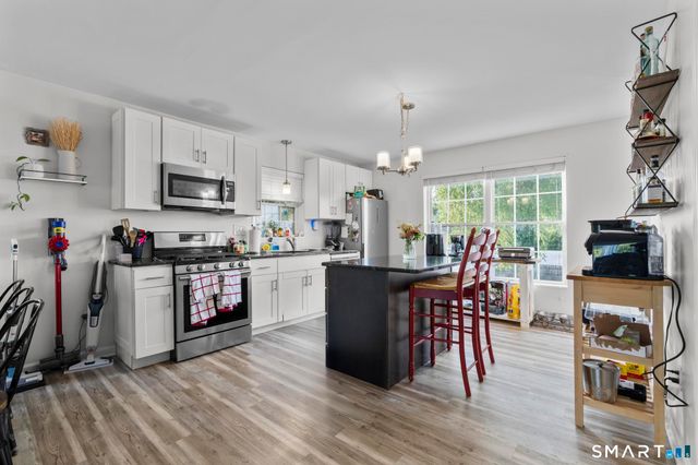 143 Bradford Avenue, East Haven, CT 06512