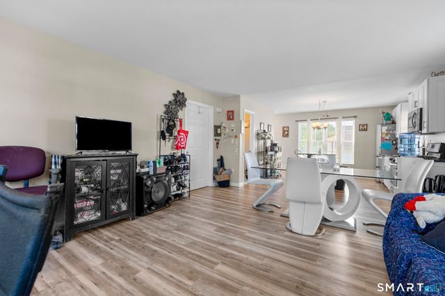 143 Bradford Avenue, East Haven, CT 06512