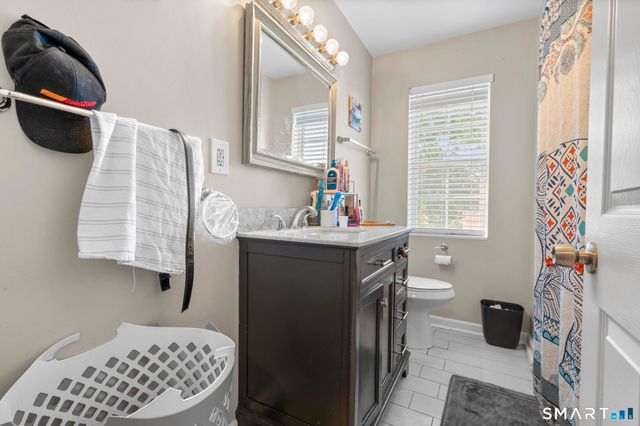 143 Bradford Avenue, East Haven, CT 06512