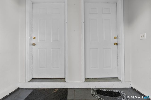 143 Bradford Avenue, East Haven, CT 06512