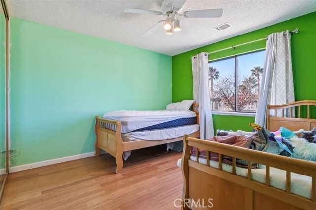 14057 Crow, Apple Valley, CA 92307