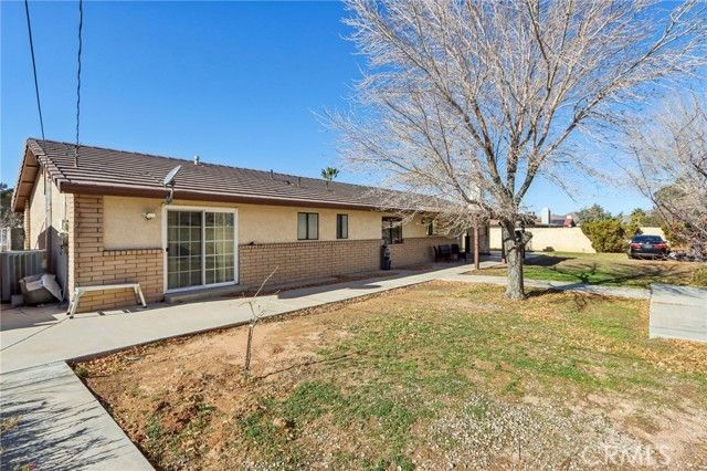14057 Crow, Apple Valley, CA 92307