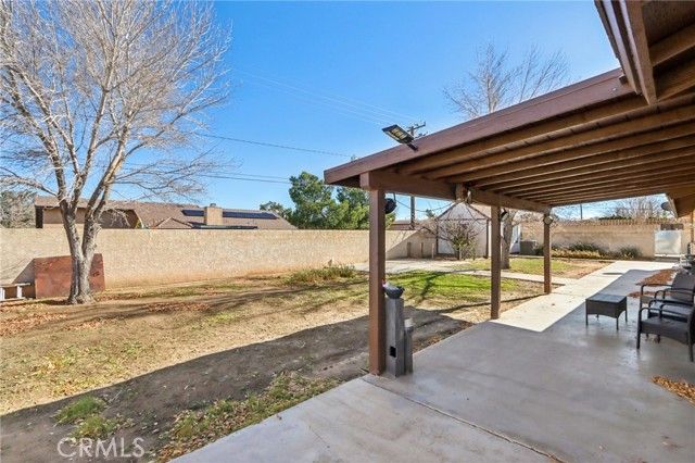 14057 Crow, Apple Valley, CA 92307