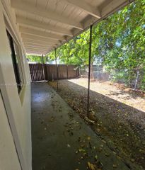 3981 SW 12th Pl 2, Fort Lauderdale, FL 33312