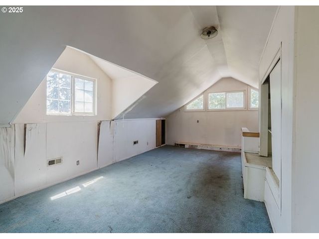 33425 TATE Rd, Creswell, OR 97426