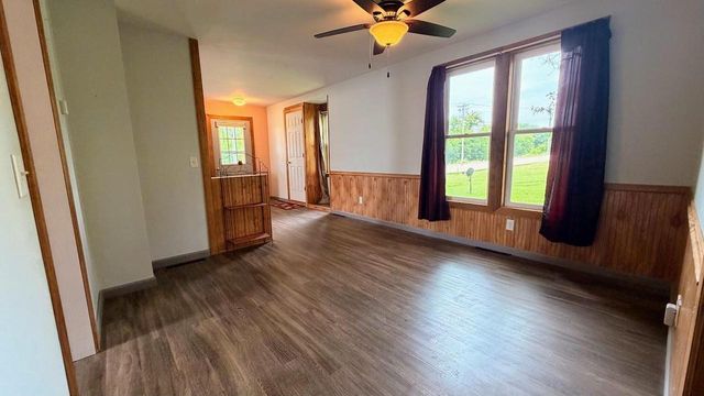 495 E John Street, Markesan, WI 53946