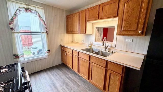 495 E John Street, Markesan, WI 53946