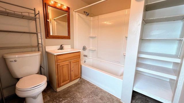 495 E John Street, Markesan, WI 53946