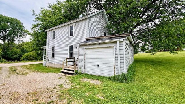 495 E John Street, Markesan, WI 53946