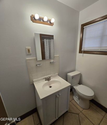 9147 Mt Etna Drive, El Paso, TX 79924