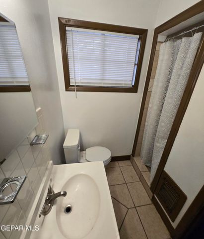 9147 Mt Etna Drive, El Paso, TX 79924