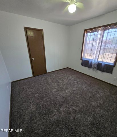 9147 Mt Etna Drive, El Paso, TX 79924