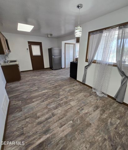 9147 Mt Etna Drive, El Paso, TX 79924