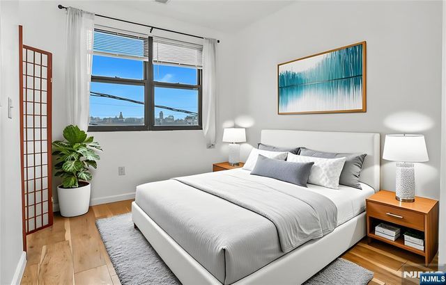 9017 Riverside Place House, North Bergen, NJ 07047