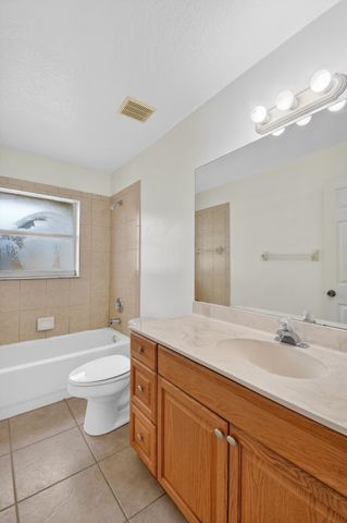 1163 Essex Drive, Wellington, FL 33414