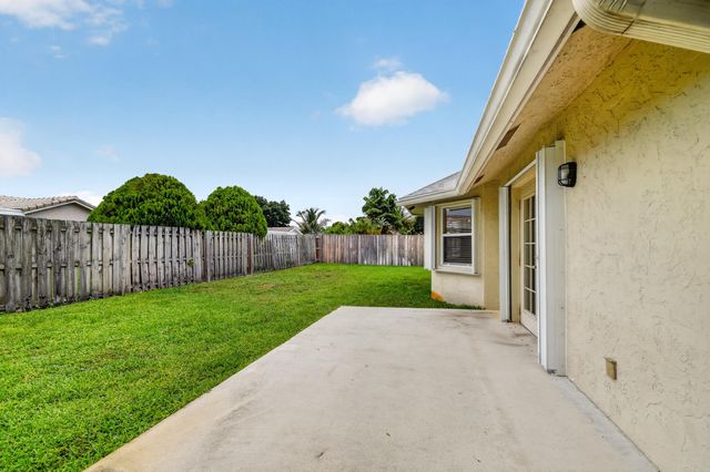 1163 Essex Drive, Wellington, FL 33414