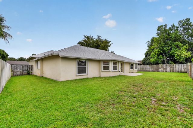 1163 Essex Drive, Wellington, FL 33414