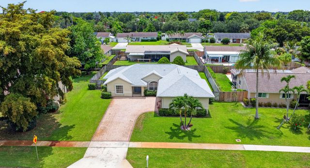 1163 Essex Drive, Wellington, FL 33414