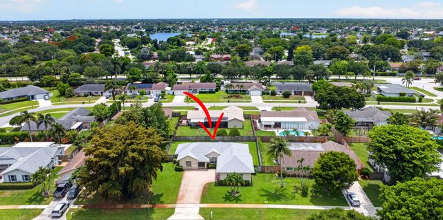1163 Essex Drive, Wellington, FL 33414