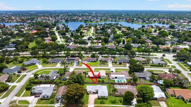 1163 Essex Drive, Wellington, FL 33414