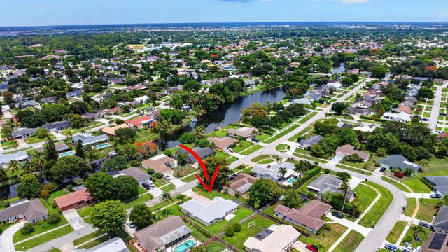 1163 Essex Drive, Wellington, FL 33414