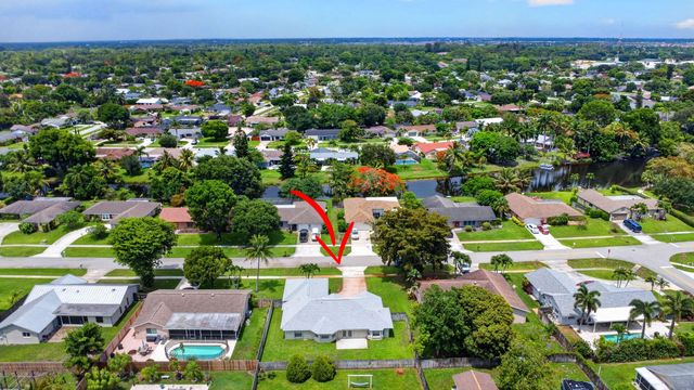 1163 Essex Drive, Wellington, FL 33414