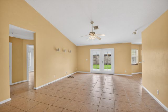 1163 Essex Drive, Wellington, FL 33414