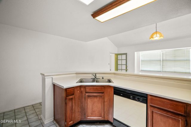 409 BELVIDERE Street, El Paso, TX 79912