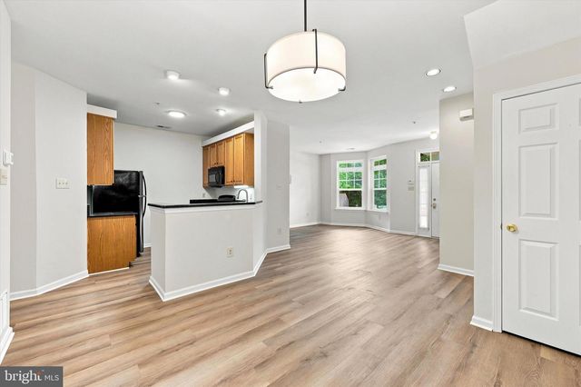 505 DRESHER WOODS DR, Dresher, PA 19025