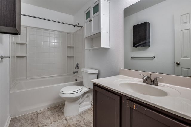 12705 Shady Cedar Drive, Fort Worth, TX 76244