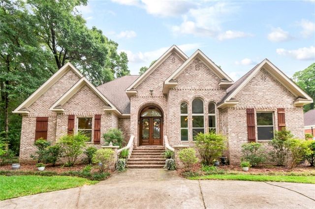 312 Springhill Woods Drive E, Mobile, AL 36608
