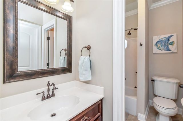 312 Springhill Woods Drive E, Mobile, AL 36608