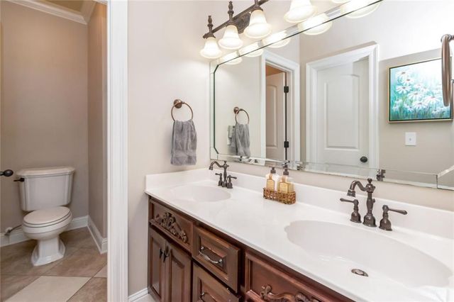 312 Springhill Woods Drive E, Mobile, AL 36608