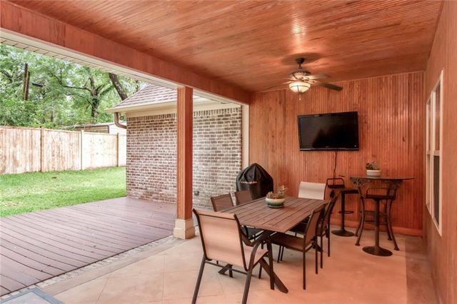312 Springhill Woods Drive E, Mobile, AL 36608
