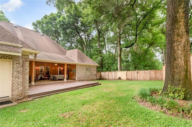 312 Springhill Woods Drive E, Mobile, AL 36608
