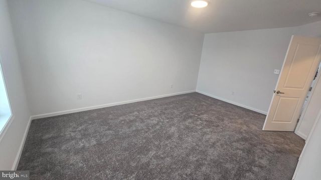 14 SNOWDROP CT, Kearneysville, WV 25430