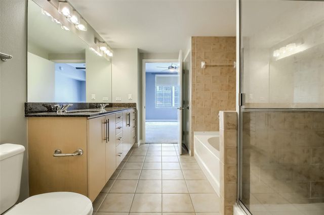 54 Rainey ST 1109, Austin, TX 78701