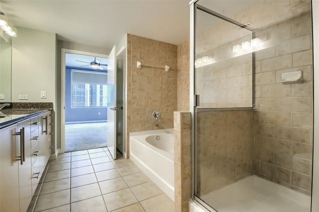 54 Rainey ST 1109, Austin, TX 78701