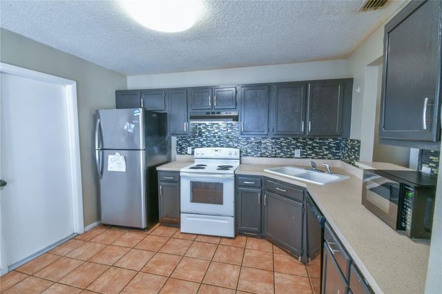 7416 LITTLE POND COURT, Orlando, FL 32810